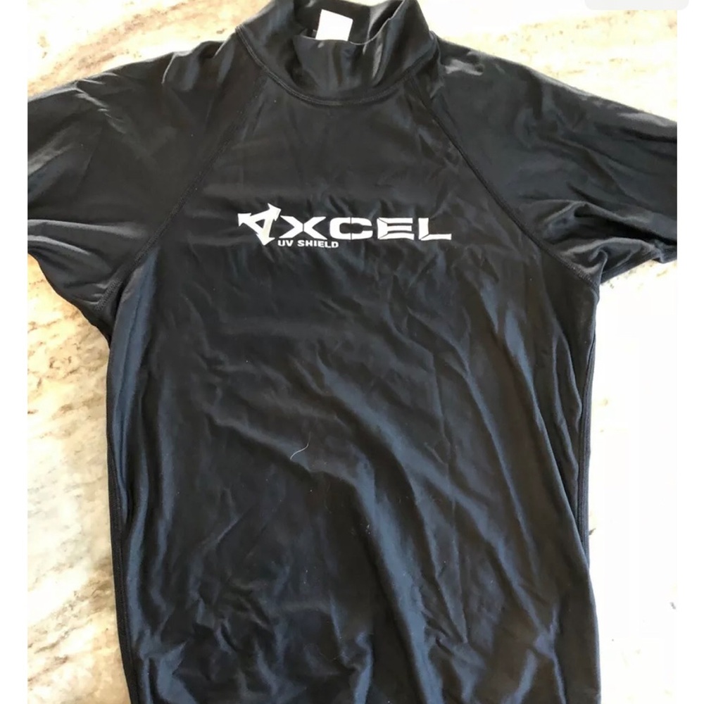 XCEL | Rash Guard | Size S - Picture 6 of 7